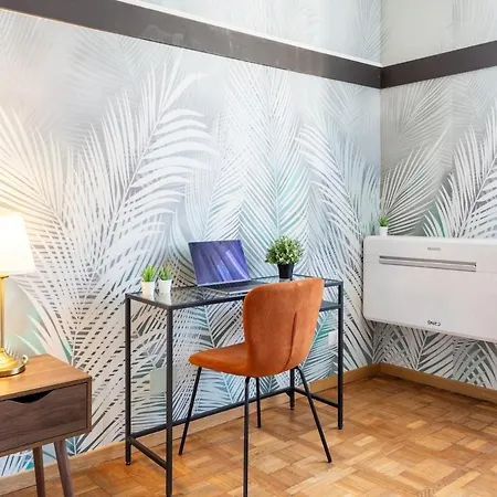 Duomo 5min - Torre Velasca - 2 Bedrooms - Netflix, Wi-fi Apartamento