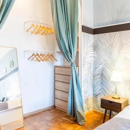 Duomo 5min - Torre Velasca - 2 Bedrooms - Netflix, Wi-fi Daire Milano